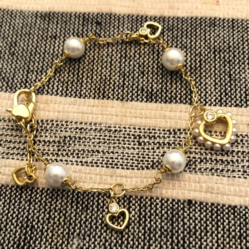 Authentic New with tag. kate spade Gold Pearl Bracelet with Heart Charm - Picture 5 of 8
